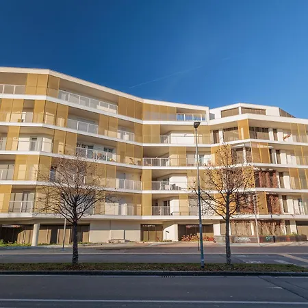 Guesthost - Moretti29 Apartman